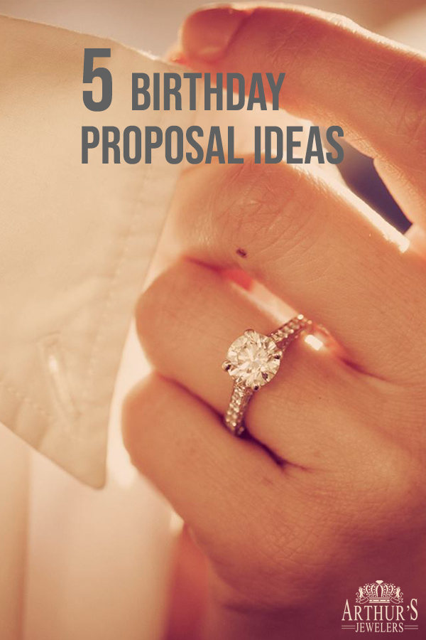 5 Verjaardagsvoorstel ideeën voor een onvergetelijke verloving