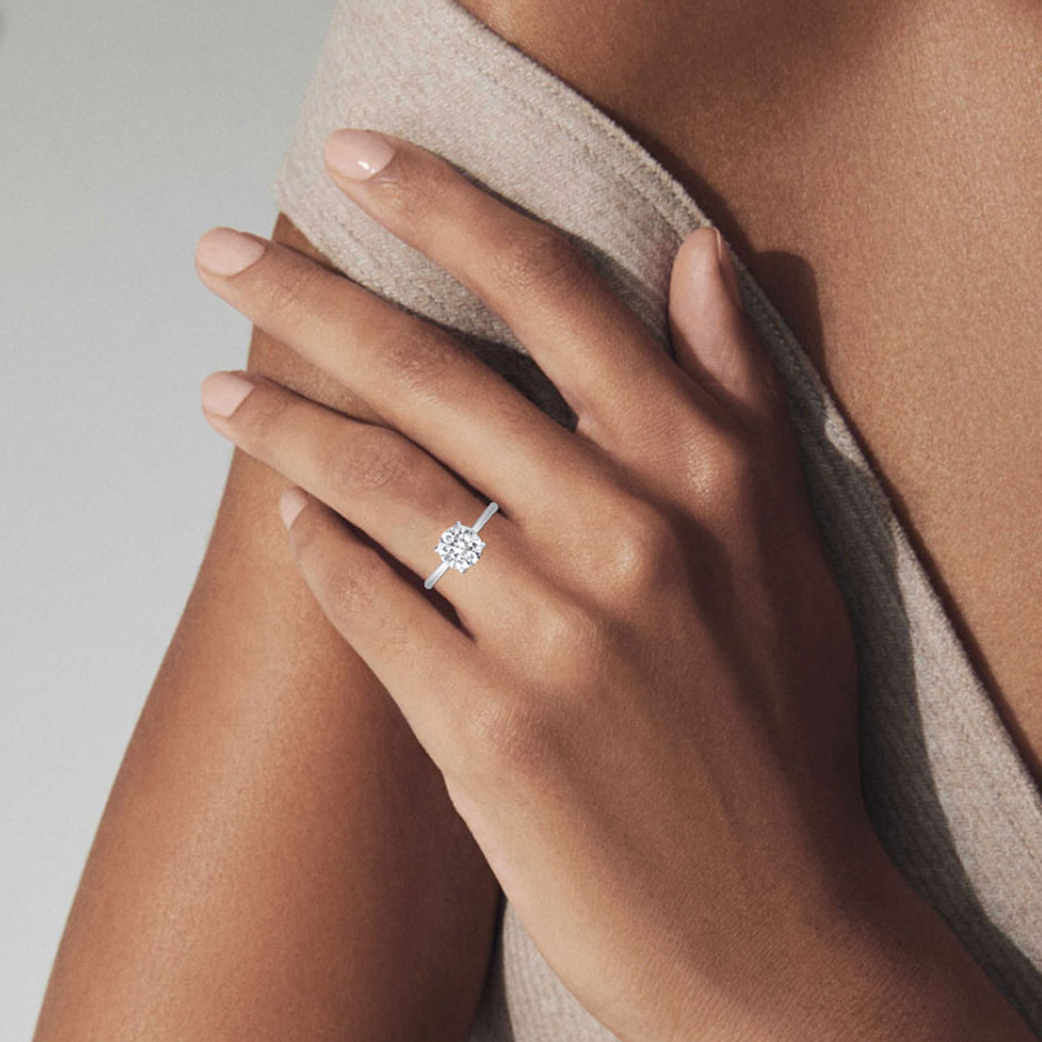 https://www.arthursjewelers.com/content/images/thumbs/Original/268917RD_3-204650478.jpg