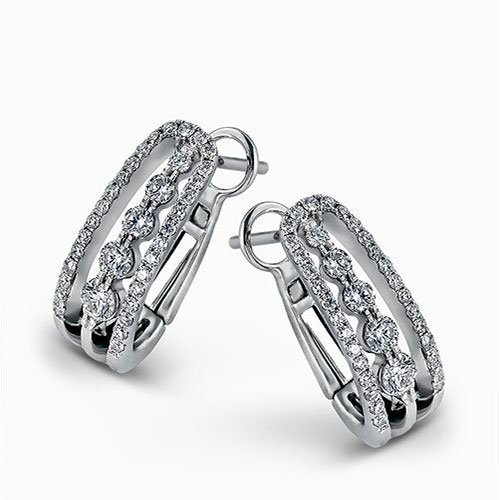 Simon G 18K White Gold Diamond Earrings. Arthur's Jewelers