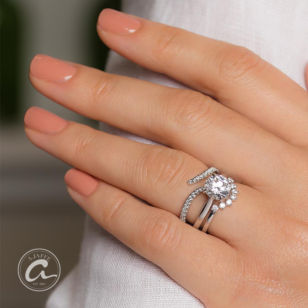 https://www.arthursjewelers.com/content/images/thumbs/Original/MECRD2545-167_7-204774957.jpg