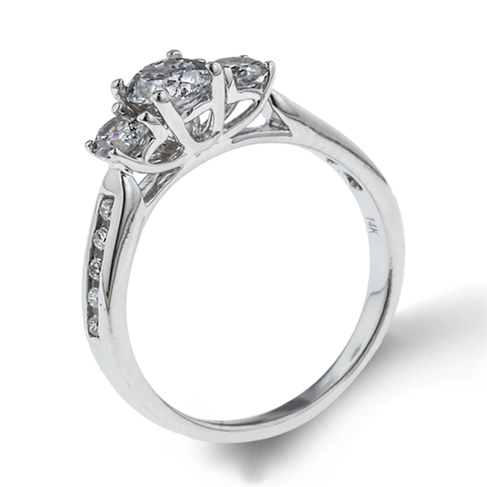 Luxe Engagement Rings Collection