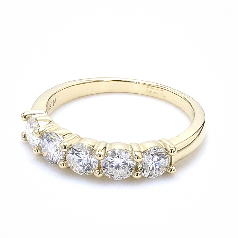 https://www.arthursjewelers.com/content/images/thumbs/Original/RAD-28472-205032908.jpg