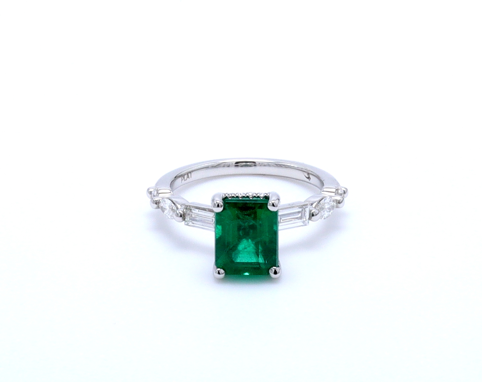 https://www.arthursjewelers.com/content/images/thumbs/Original/RF186_2-205406252.jpg