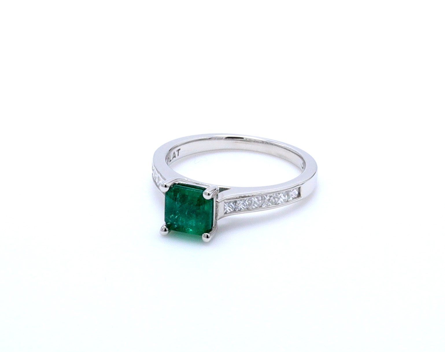 https://www.arthursjewelers.com/content/images/thumbs/Original/RF65_1-205406254.jpg