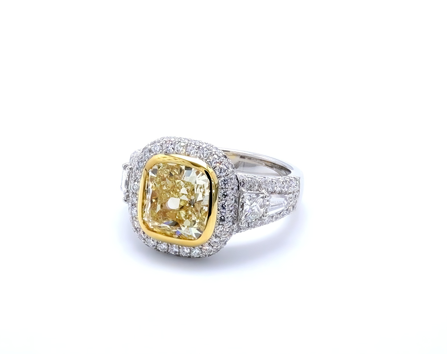 https://www.arthursjewelers.com/content/images/thumbs/Original/RSD-10825-205386896.jpg
