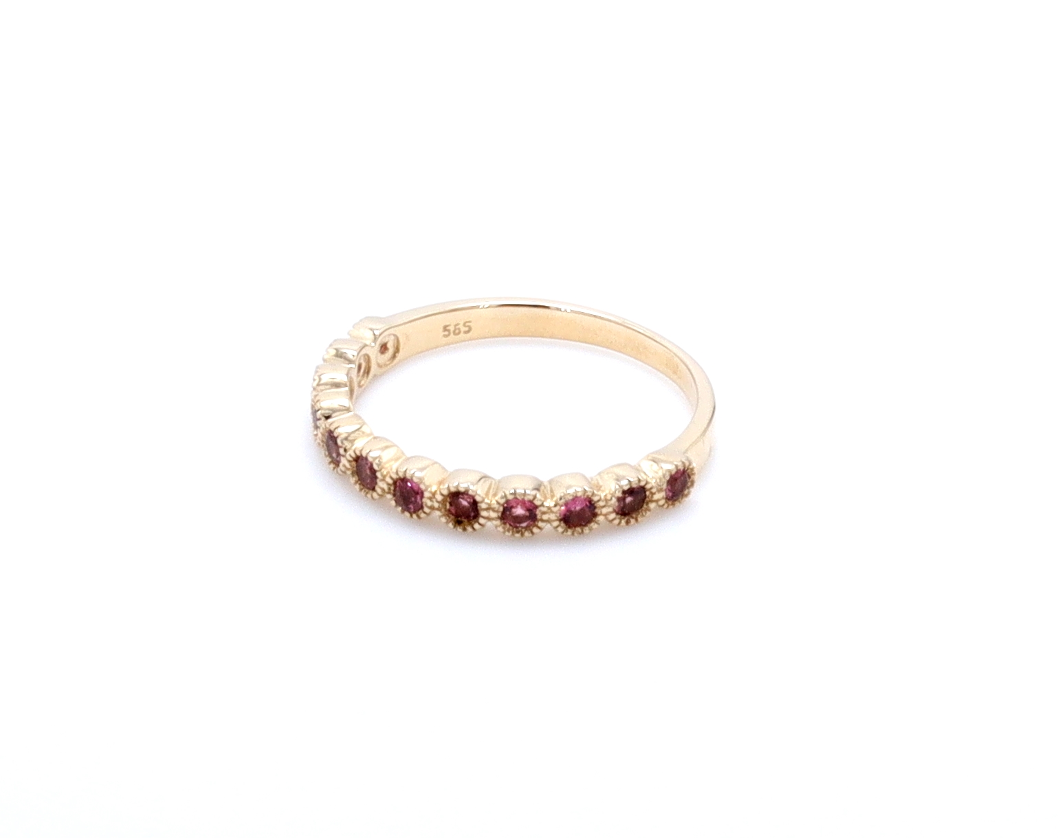 https://www.arthursjewelers.com/content/images/thumbs/Original/S1-RG-Y-204604721.jpg