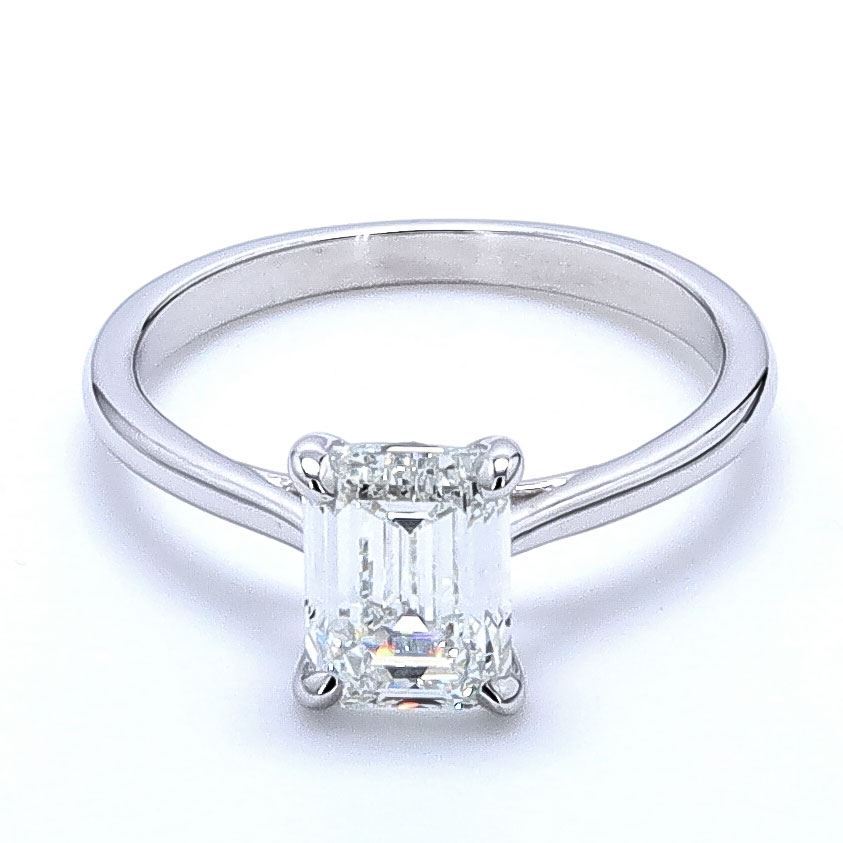 https://www.arthursjewelers.com/content/images/thumbs/Original/labr-00826_1-205127427.jpeg